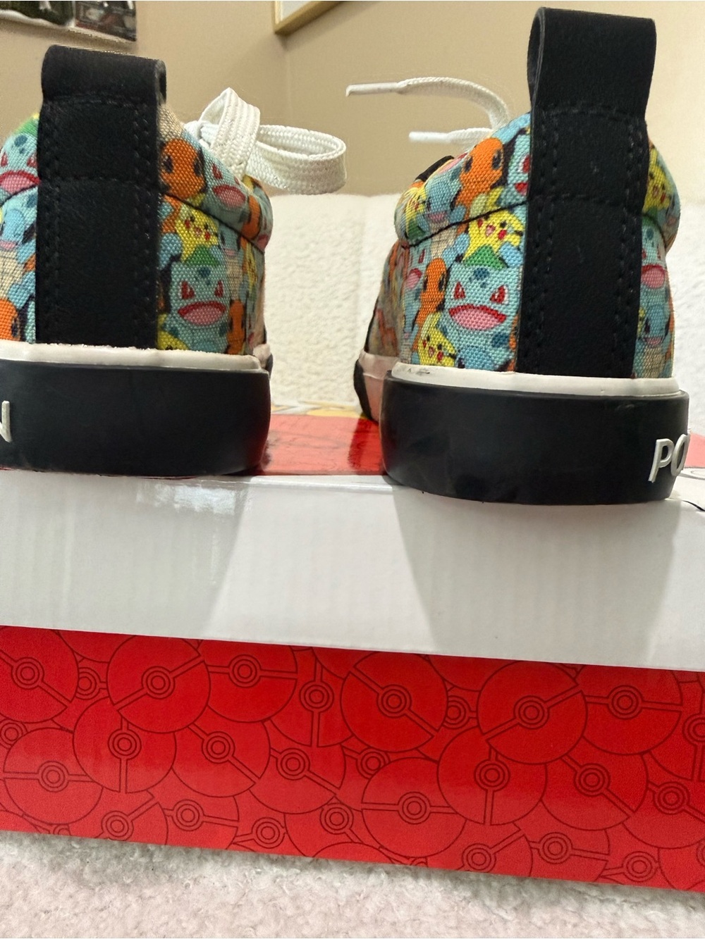 Size 1 Kids Pokémon Canvas Sneakers with Multicolor Character Print - Picture 2 of 5